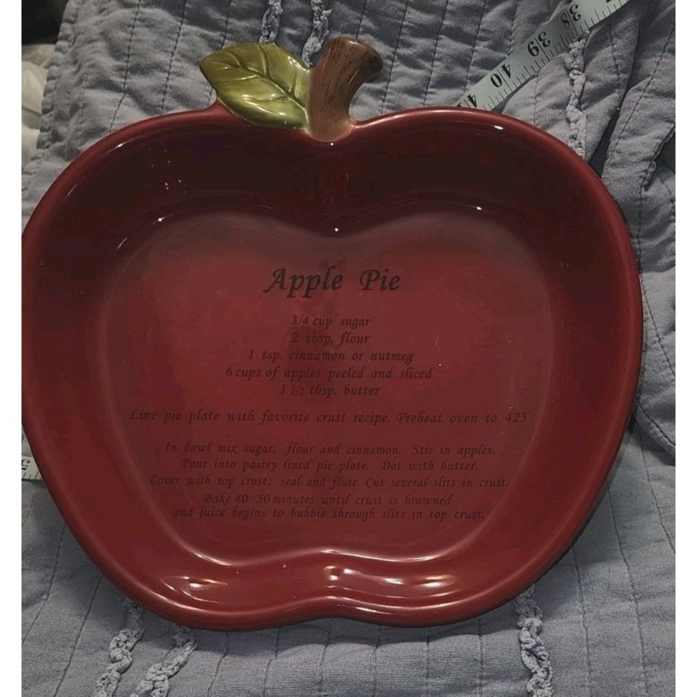 Vintage Harvest Ceramic Red Apple Shaped Oven Proof Apple Pie Recipe Dish Plate